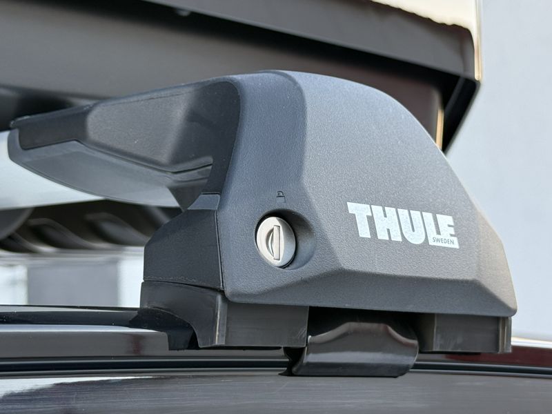 Thule Motion 3 M ve Filson Store